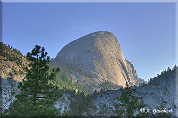 Half Dome in der Morgensonne