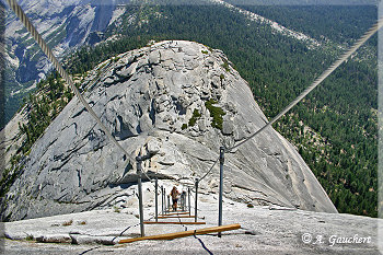 Aufstieg in den Cables